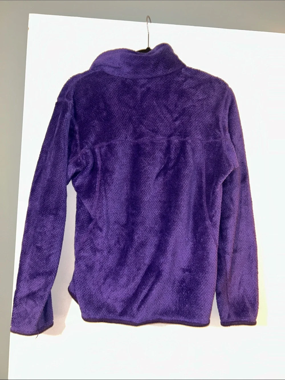 Patagonia Women’s Purple Fleece Pullover Jacket